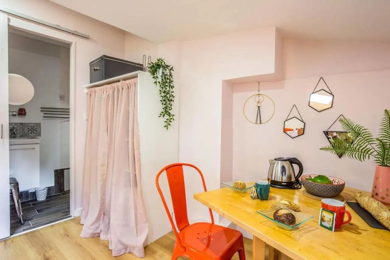 Appartement Charming Little Next In Vieux-Lyon By Guestready Lyon