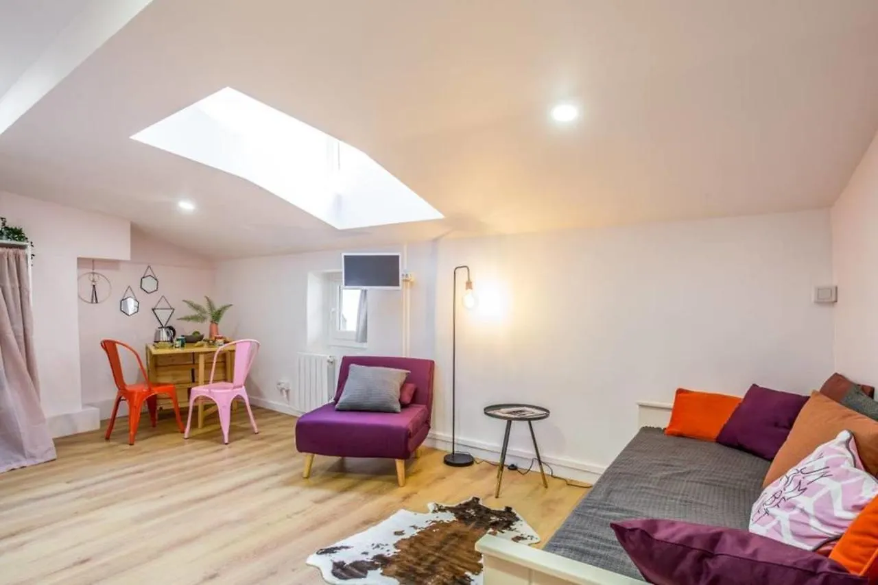 Charming Little Next In Vieux-Lyon By Guestready Appartement Frankrijk
